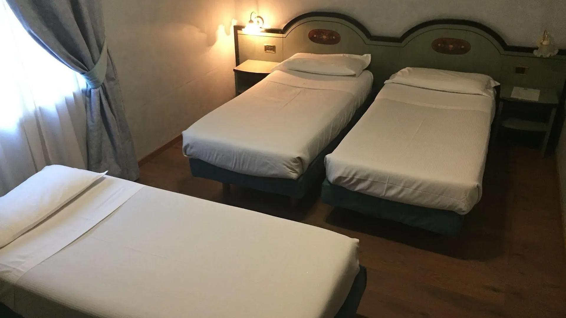 Ih Hotels Milano Puccini 4*, Milan