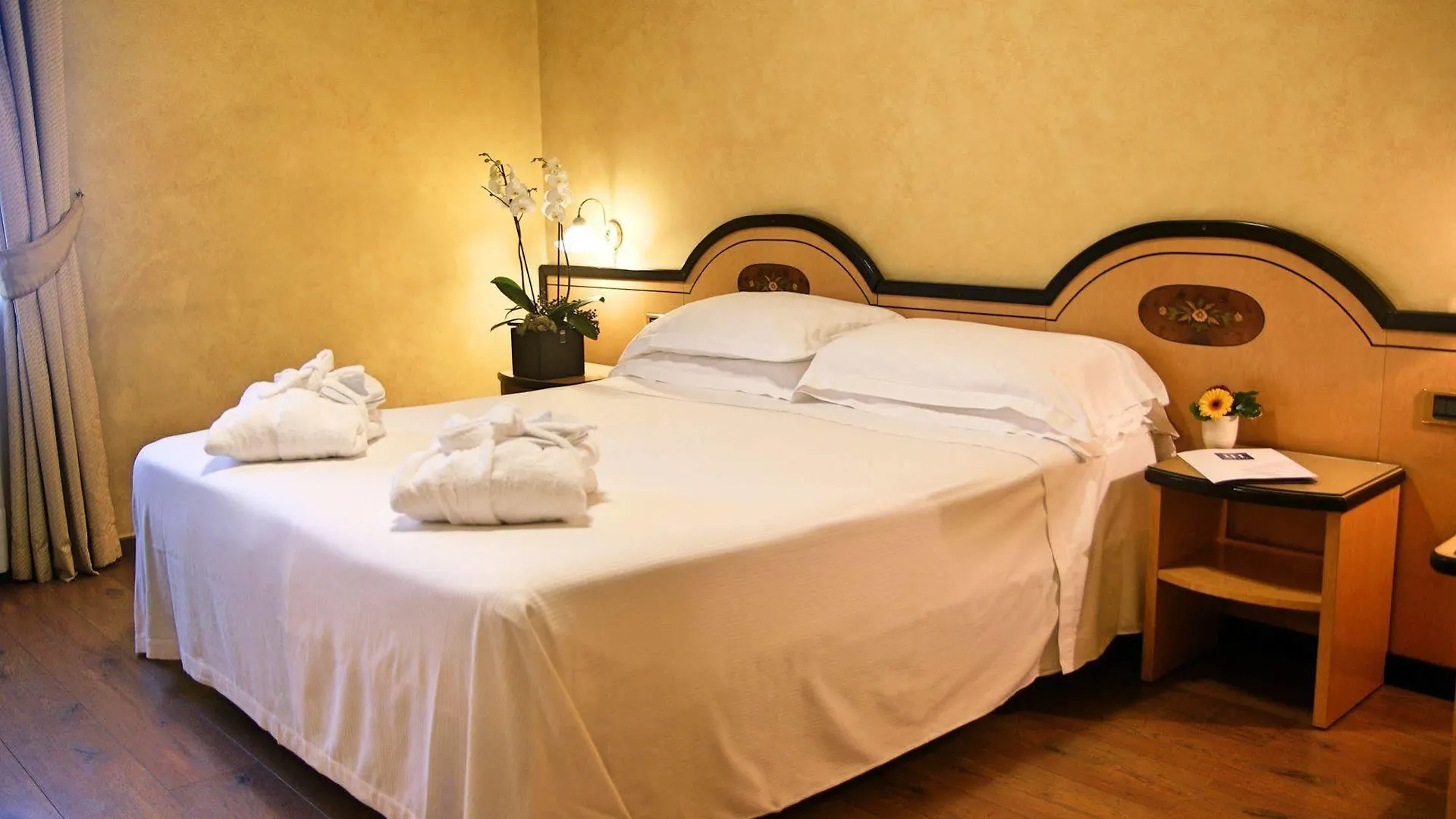 Ih Hotels Milano Puccini 4*, ميلان